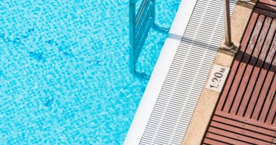 L'élégance et la fonctionnalité d'un abri de piscine haut